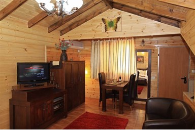 שקיעה באופק - סוויטה 1 