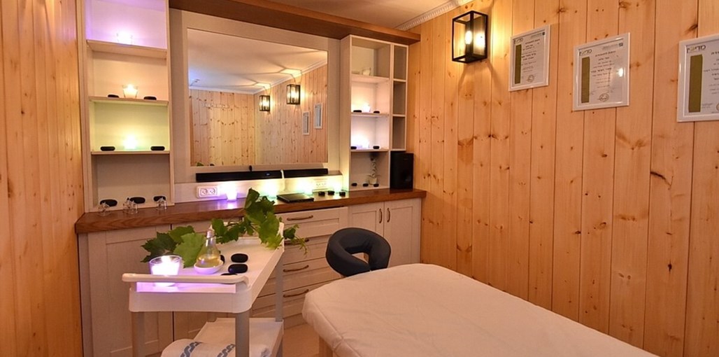 White סוויטות מפנקות מול החרמון טיפולי ספא (1).JPG