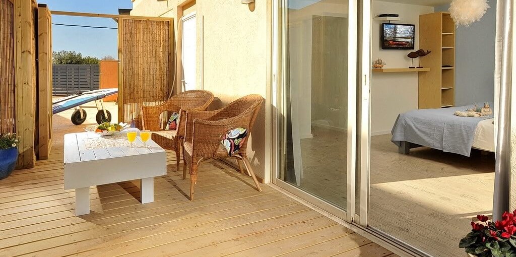 דקה מהים סוויטה 2 (2).jpg