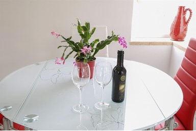 אודם האלה - כליל החורש ופריחת השקד