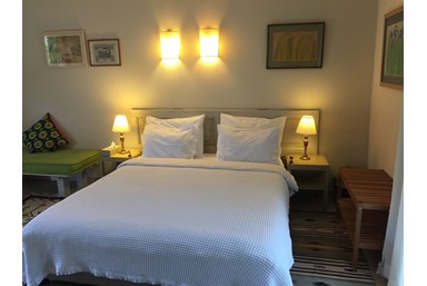 חצר שולמית - החדרים