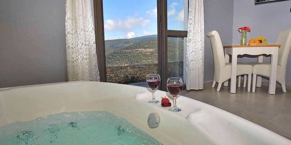 צימר מעל המעיין סוויטה 2 (4).jpeg