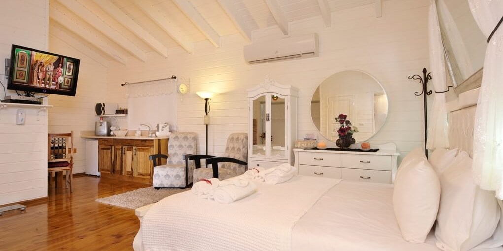 בקתות אור הקרן אור (5).jpg