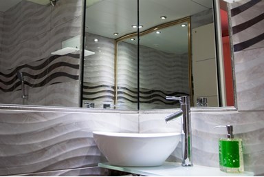 מלון אלאדין