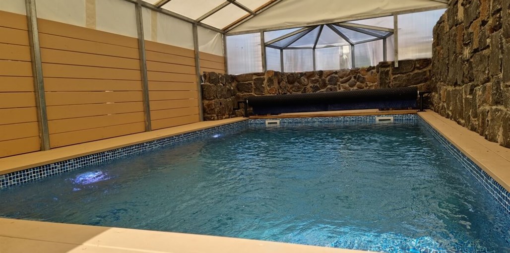 יובלים ספא ואירוח בריכה מקורה חדשות (4).jpg