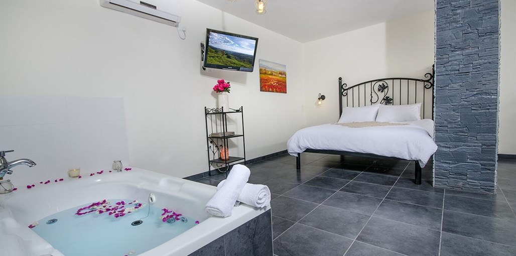 אירוח רודף שלום ALB_3142 (1).jpg