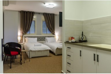 מרכז הירח - Moon Center - החדרים