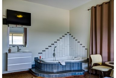 מרכז הירח - Moon Center - הסוויטות