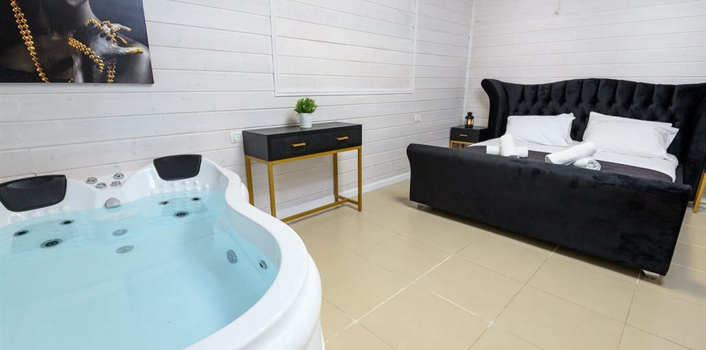 אוטופיה בצפון קינג 3-4 (2).jpg