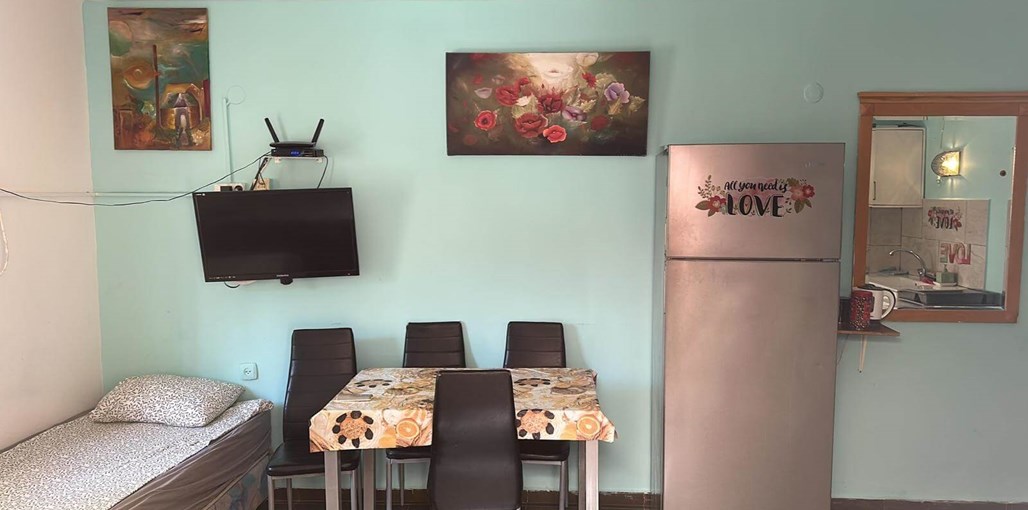 חדרי אירוח נווה זוהר אריאל (2).jpeg