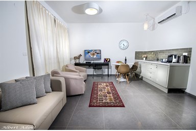 טיטי - סוויטות ראש פינה - סוויטות סניור