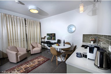 טיטי - סוויטות ראש פינה - סוויטות דה לקס