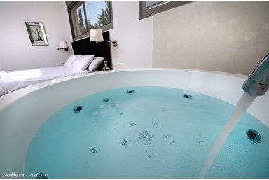 טיטי - סוויטות ראש פינה - סוויטות דה לקס