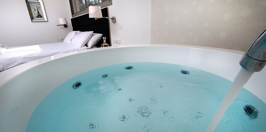 טיטי - סוויטות ראש פינה ALB_5819.jpg