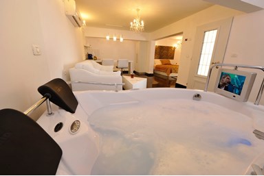 זריחת הירדן בכנרת