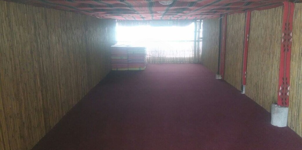 חאן בית גולדברג מאהל בדואי (1).jpg