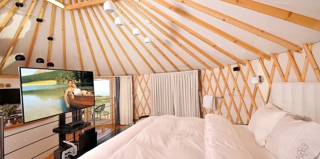 גן המלכים יורט (15).jpg