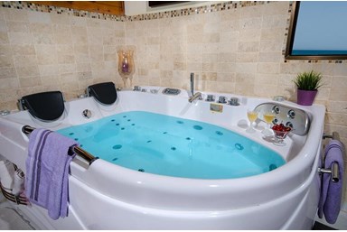 תמר על הים - לופט עומרי