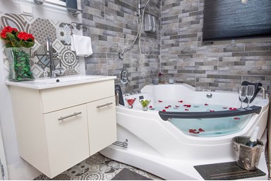 תמר על הים - סוויטת יעל