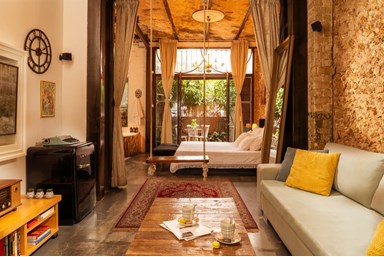 טריאסטה בוטיק