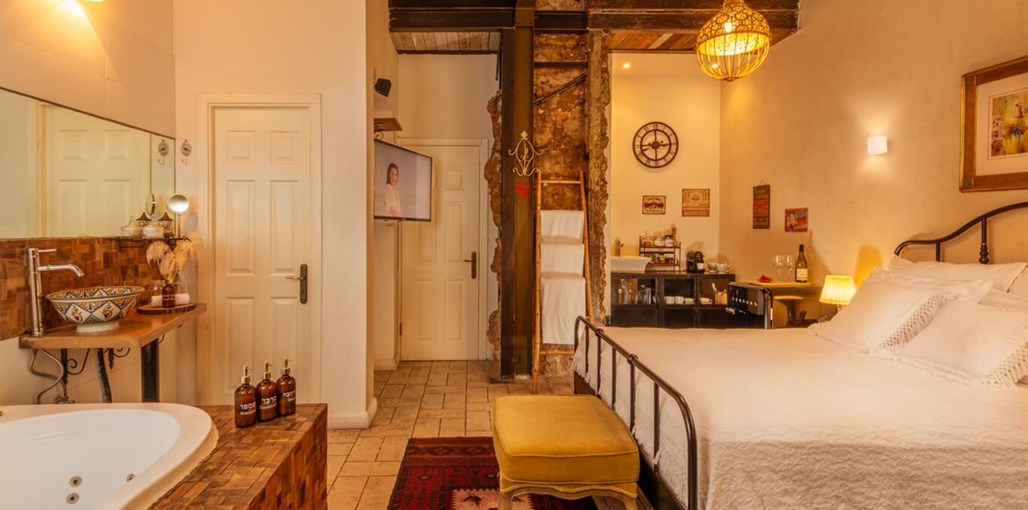 טריאסטה בוטיק הסוויטה הקלאסית  (1).jpg