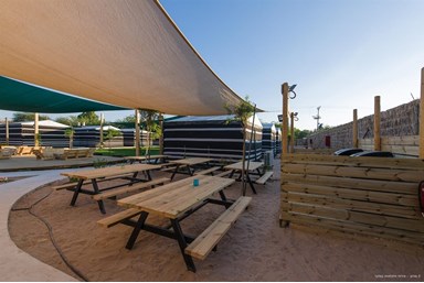 חאן מורגן - אירוח וחקלאות במדבר