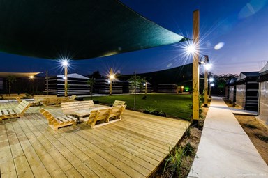 חאן מורגן - אירוח וחקלאות במדבר