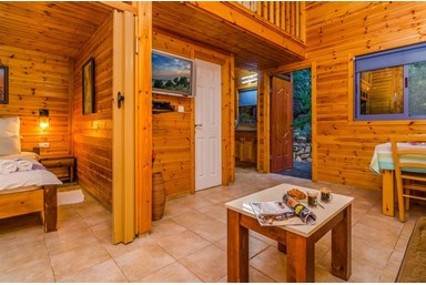 מזל של צימר - בקתות העץ