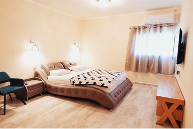 מלון לה גרדיה 9