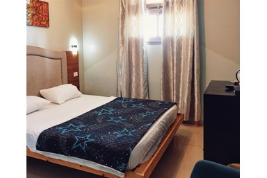 מלון לה גרדיה 9