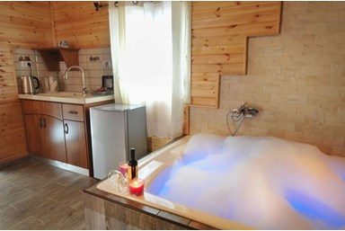 בקתות שרון - הבקתות