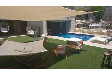 מג'יק סוויט - הגינה והסביבה