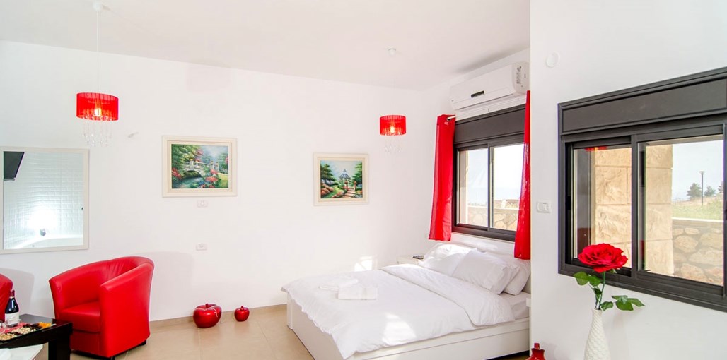 אחוזת הדר - ראש פינה אהבה גלילית - 3.jpg