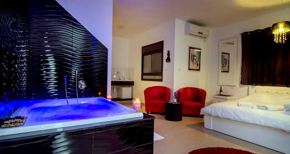 אחוזת הדר - ראש פינה פנינה גלילית - 4.jpg