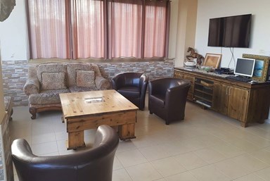 צימר רם - הטרקלין המפנק והסביבה