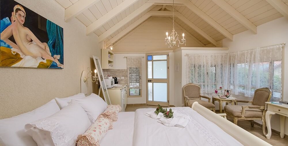 פרובנס בגן סוויטת ורד (9).jpg