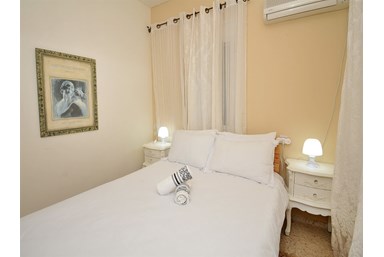 אהבה ולימונים - הוילה