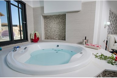 הצימרים של יגאל - סוויטה מלכותית