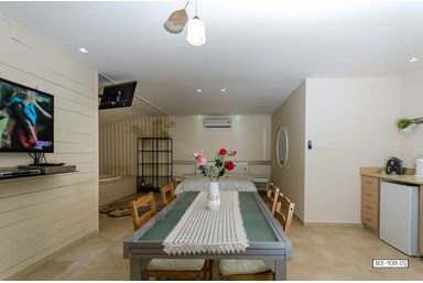 דבש לאוהבים