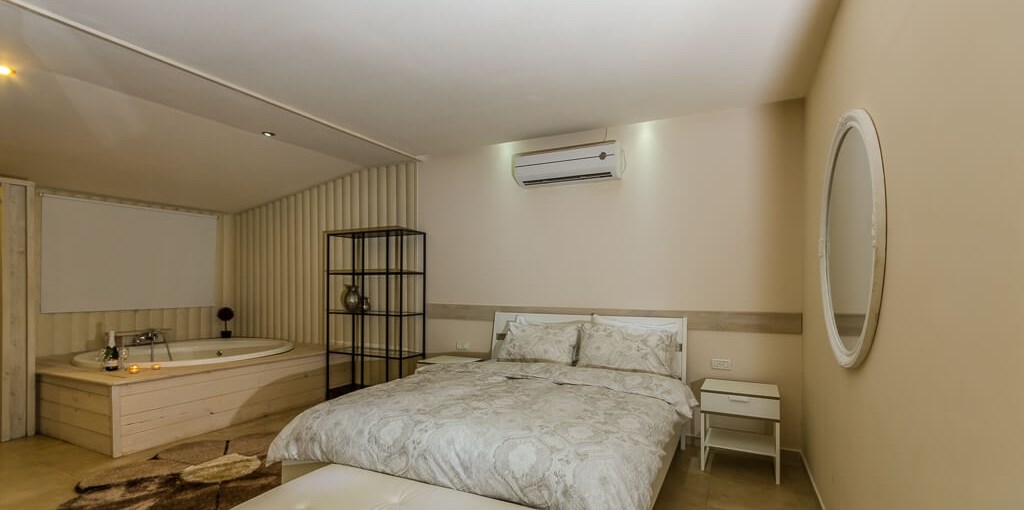 דבש לאוהבים עדן (8).jpg