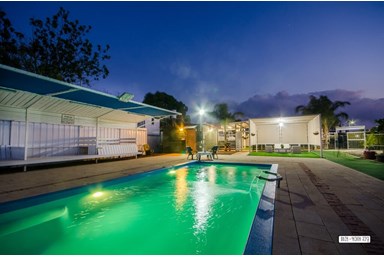 דבש לאוהבים - סוויטת רותם