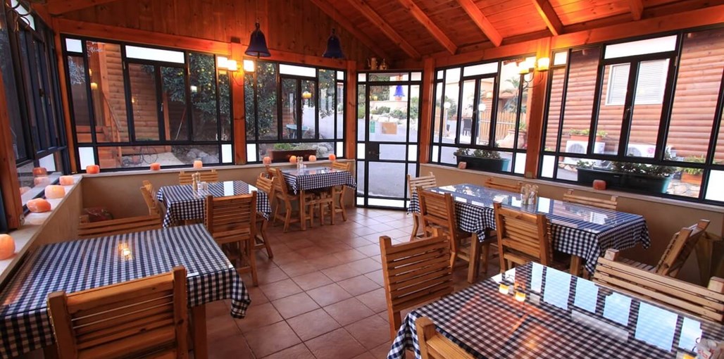 פינה בסג'רה בית קפה (4).jpg