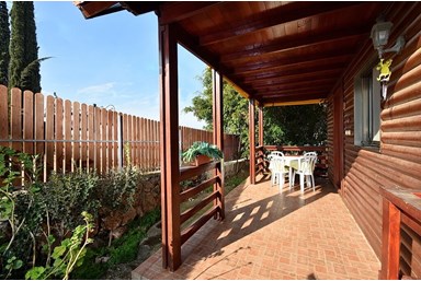 הבקתות של מלכה - בקתת הסטודיו