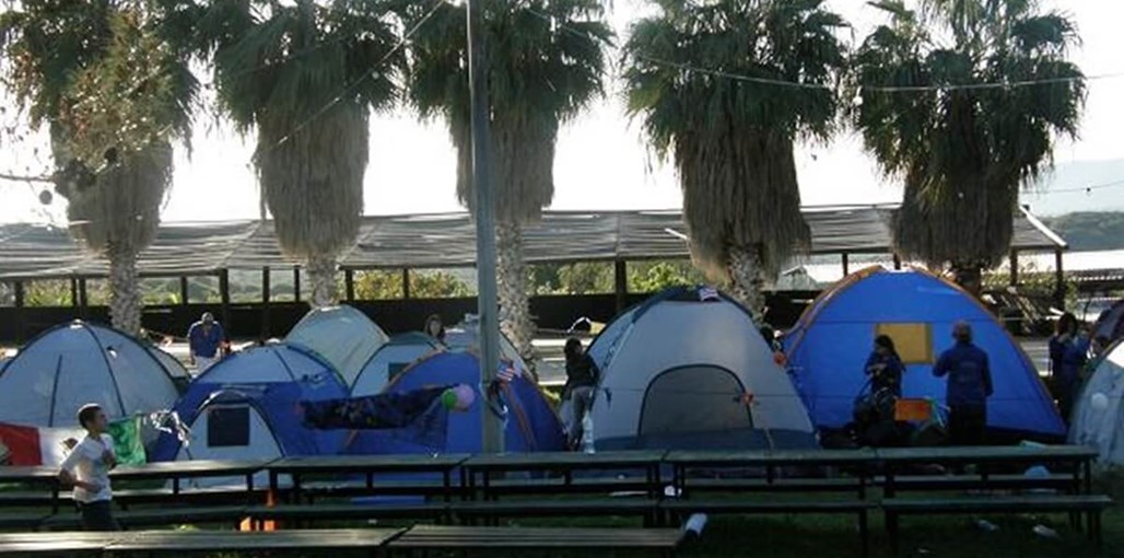 חדרי אירוח בגורן קמפינג (2).JPG