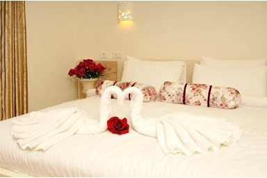 צימר נגיעות בטבע - משפחת מנדו