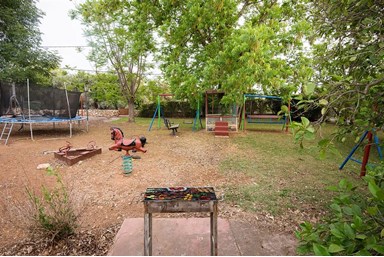 ניחוח גן עדן - בקתת הזוגות