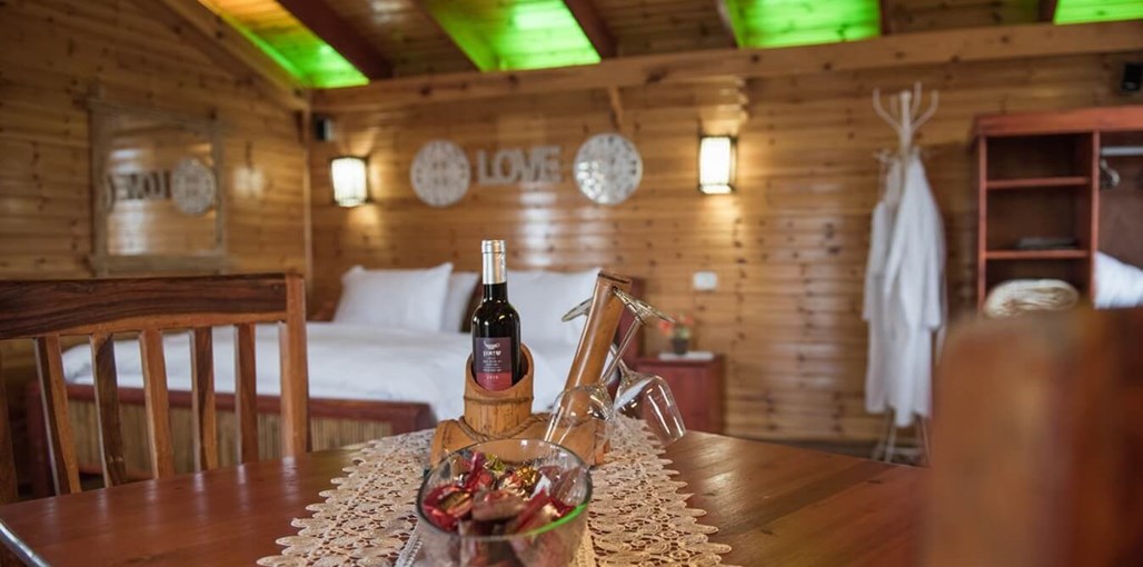 ספא בגורן - בקתה בספא לב הספא (1).jpg