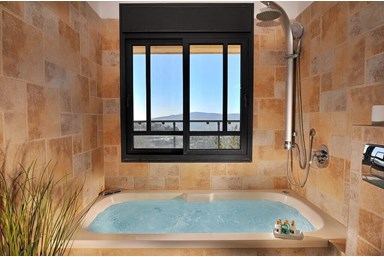 אחוזת דיימונדס - לואי ה-18