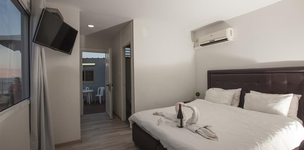 סאות' ביץ' כנרת החדרים (16).jpg