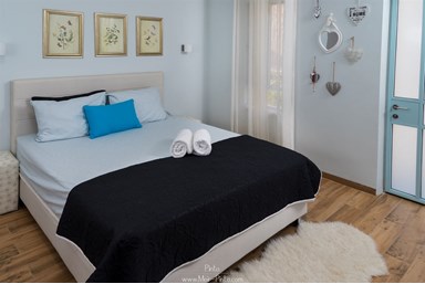 יעלית ואורית - חדרי האירוח 